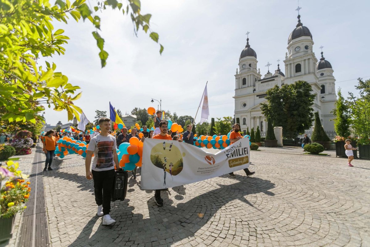 La Iași a avut loc „Festivalul Familiei” 183698