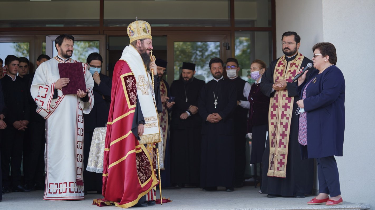 Binecuvântare arhierească pentru elevii Seminarului „Mitropolit Dosoftei” la începutul anului școlar 184067