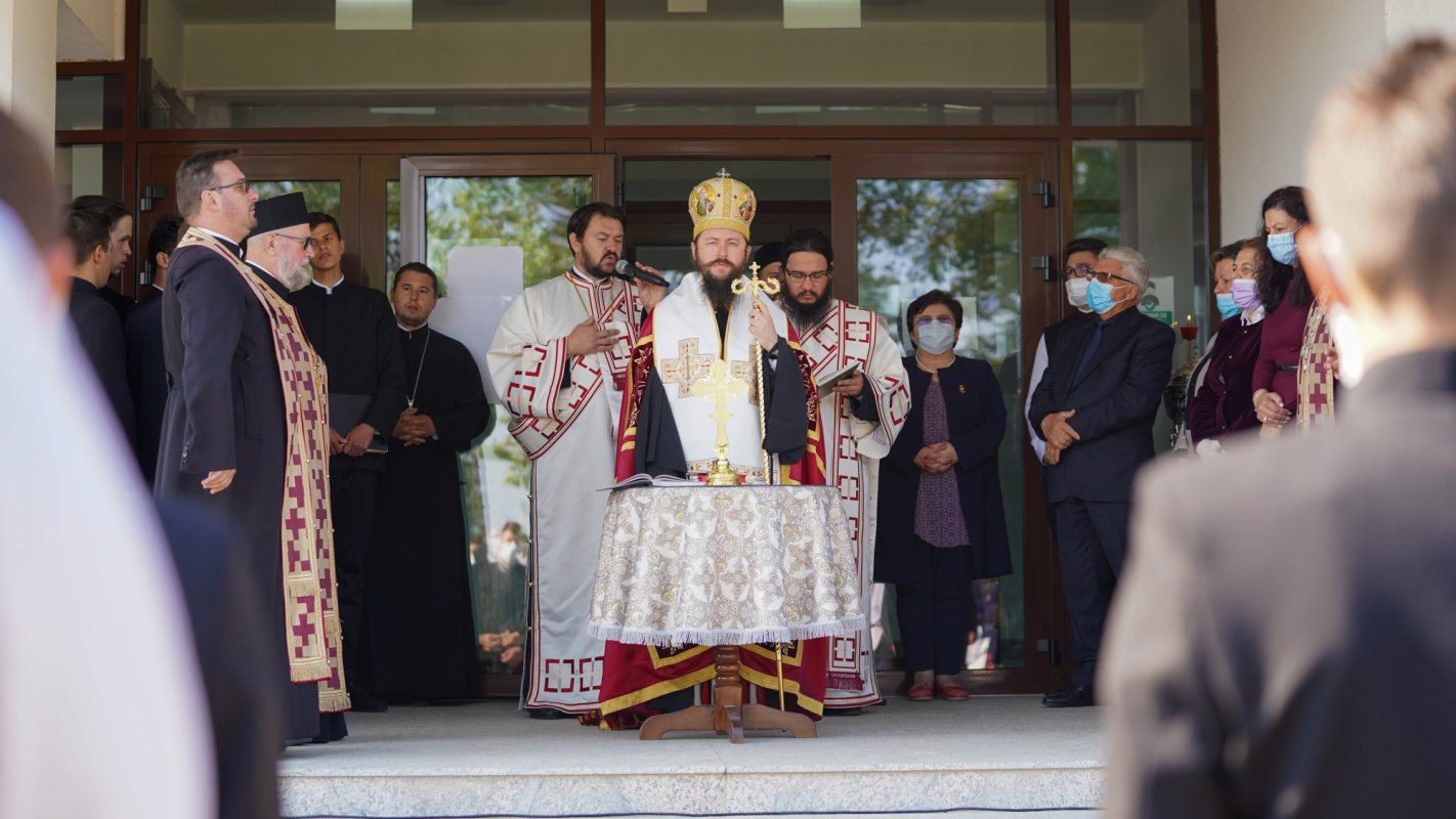 Binecuvântare arhierească pentru elevii Seminarului „Mitropolit Dosoftei” la începutul anului școlar 184079
