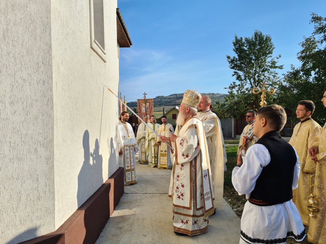 Biserica „Nașterea Maicii Domnului” din parohia clujeană Lujerdiu a fost sfinţită 183870