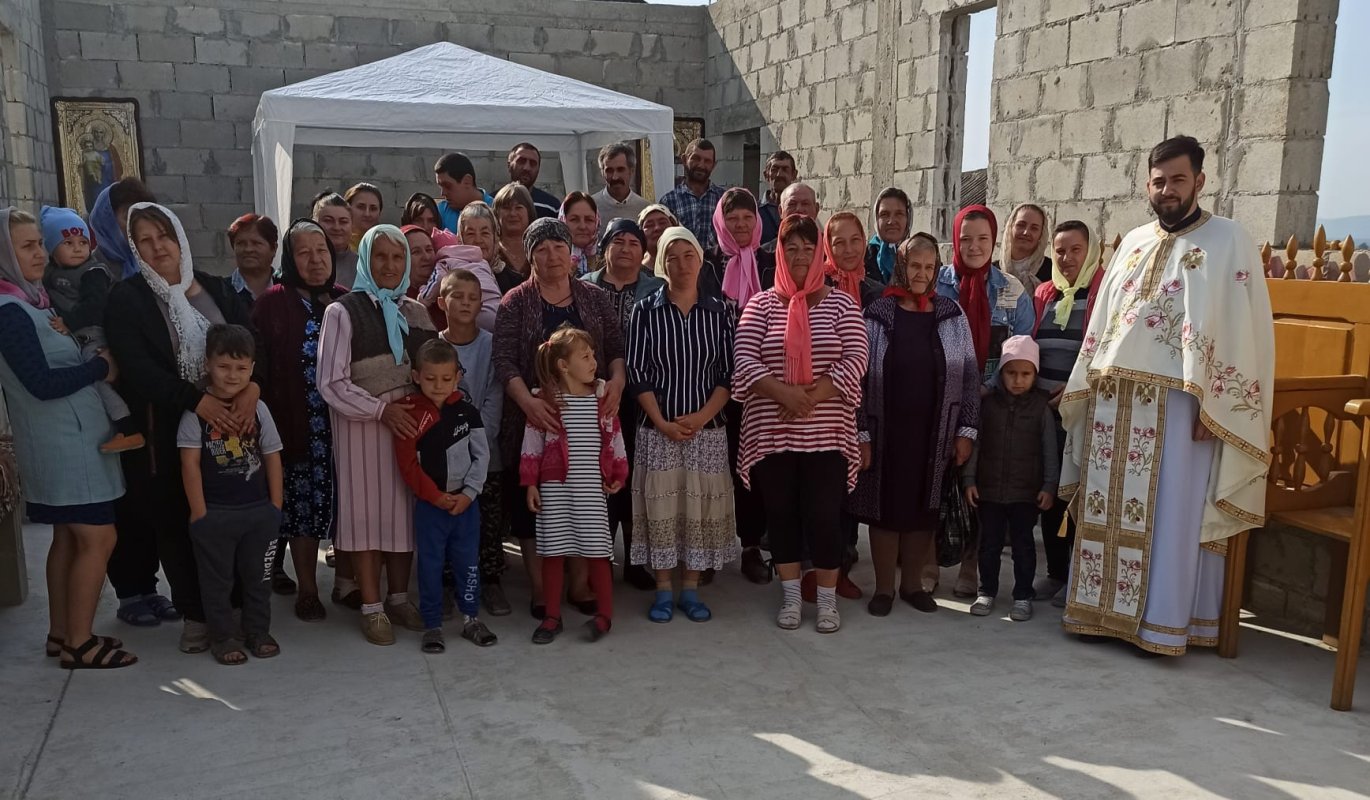 Prima Sfântă Liturghie în Parohia Floreni, Republica Moldova 184089