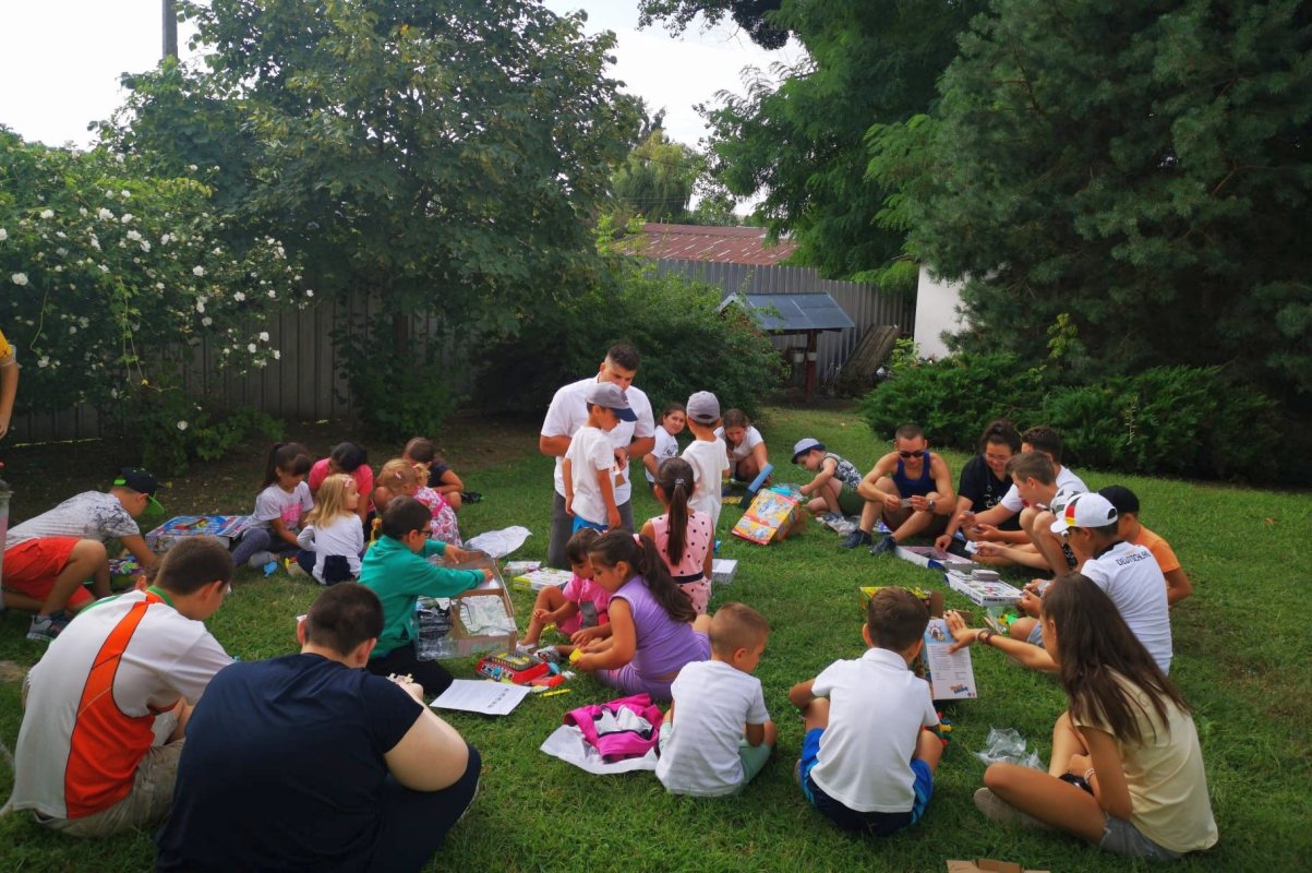 Alege şcoala zi de zi pentru viitor! 184242