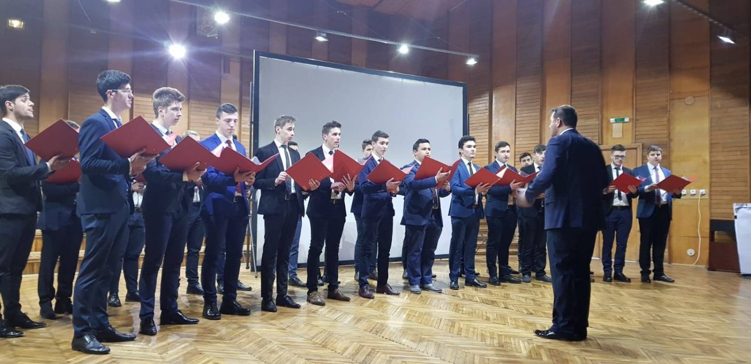 Rugăciune la începutul studiilor pentru seminariștii din Craiova și Râmnic 184359