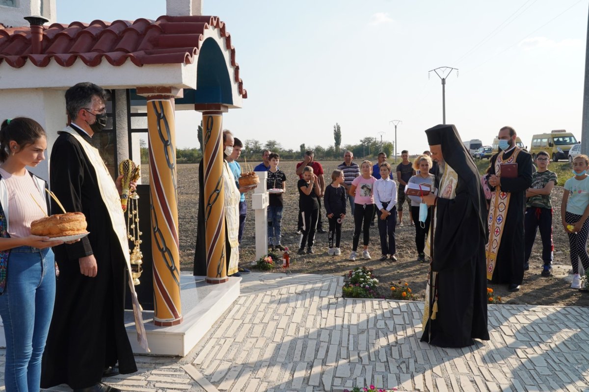 Binecuvântarea primelor cruci din cimitirul victimelor din colonia-penitenciar de la Salcia 184463
