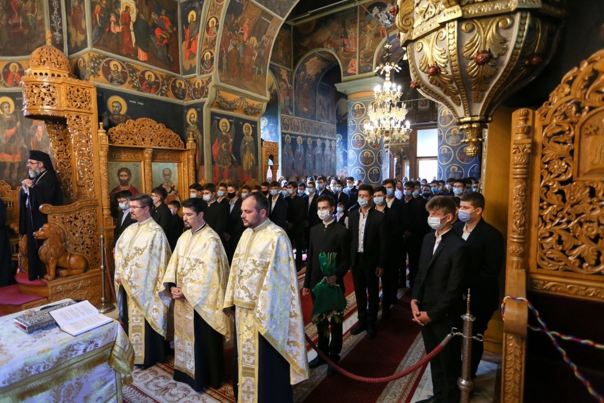 Deschiderea anului școlar la Seminarul Teologic din Buzău 184452