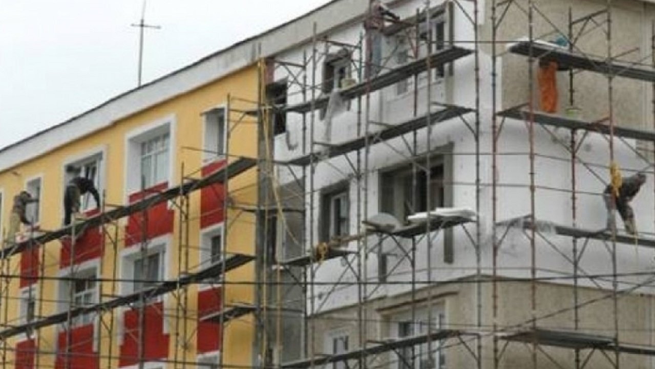 Fonduri pentru izolarea clădirilor publice 184435