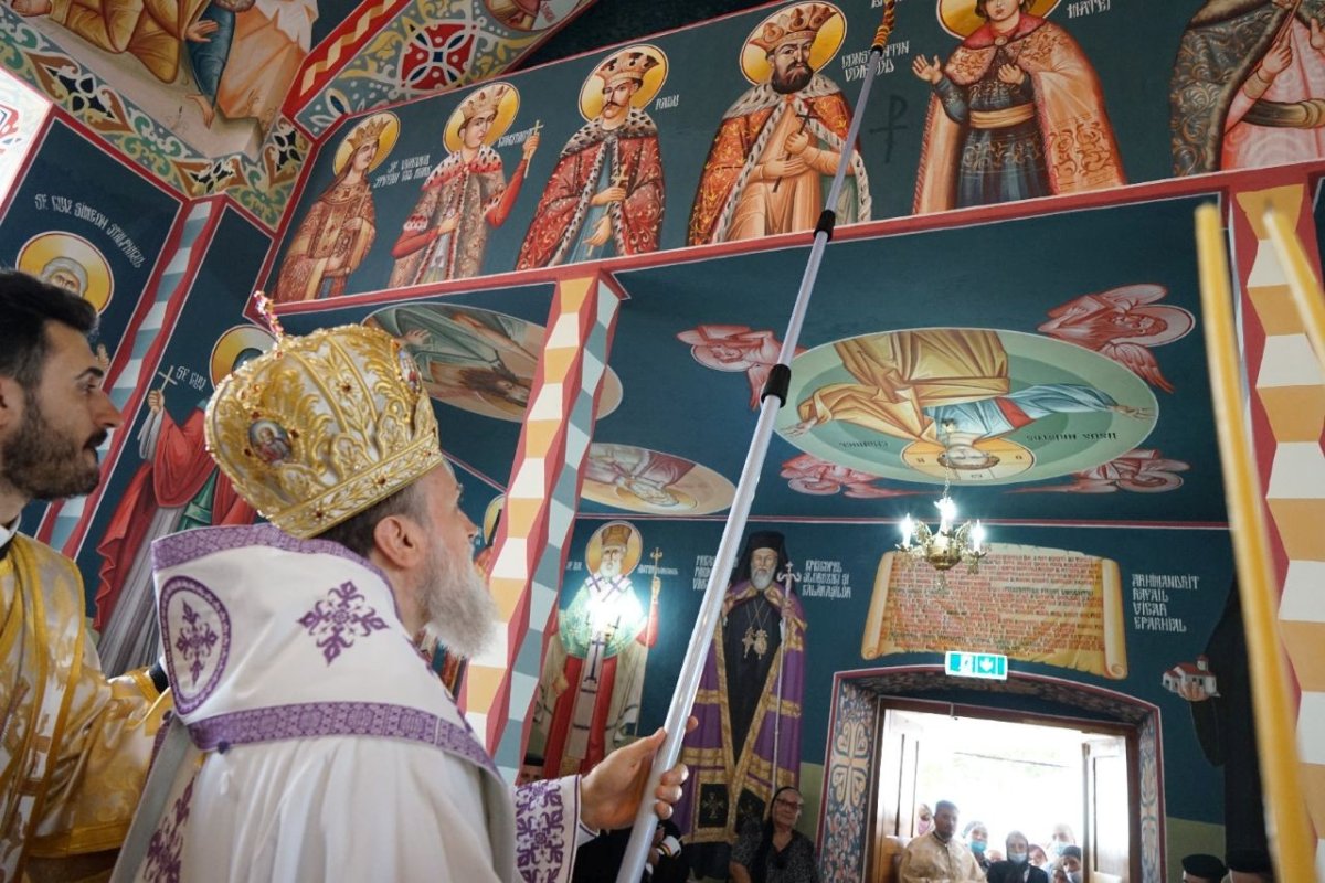 Biserica mănăstirii ialomiţene Hagieni a îmbrăcat veşmântul sfinţeniei 184918