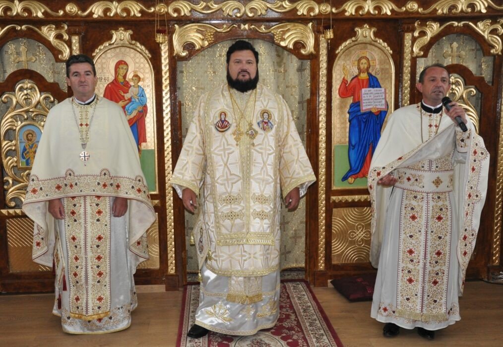 Liturghie arhierească în Parohia Huseni, Sălaj 184883