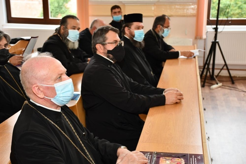 Simpozion internațional la Școala Doctorală de Teologie din Arad 184894