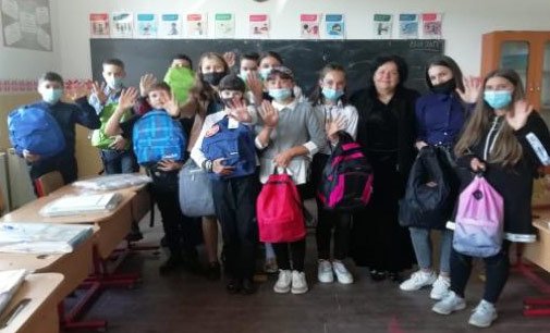 Daruri pentru copiii din Cracăul Negru 185013