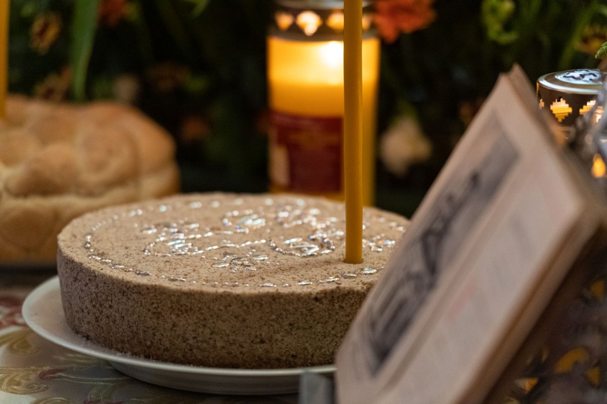 Slujbă de pomenire pentru Episcopul Nifon Niculescu la Biserica Albă din București 185188