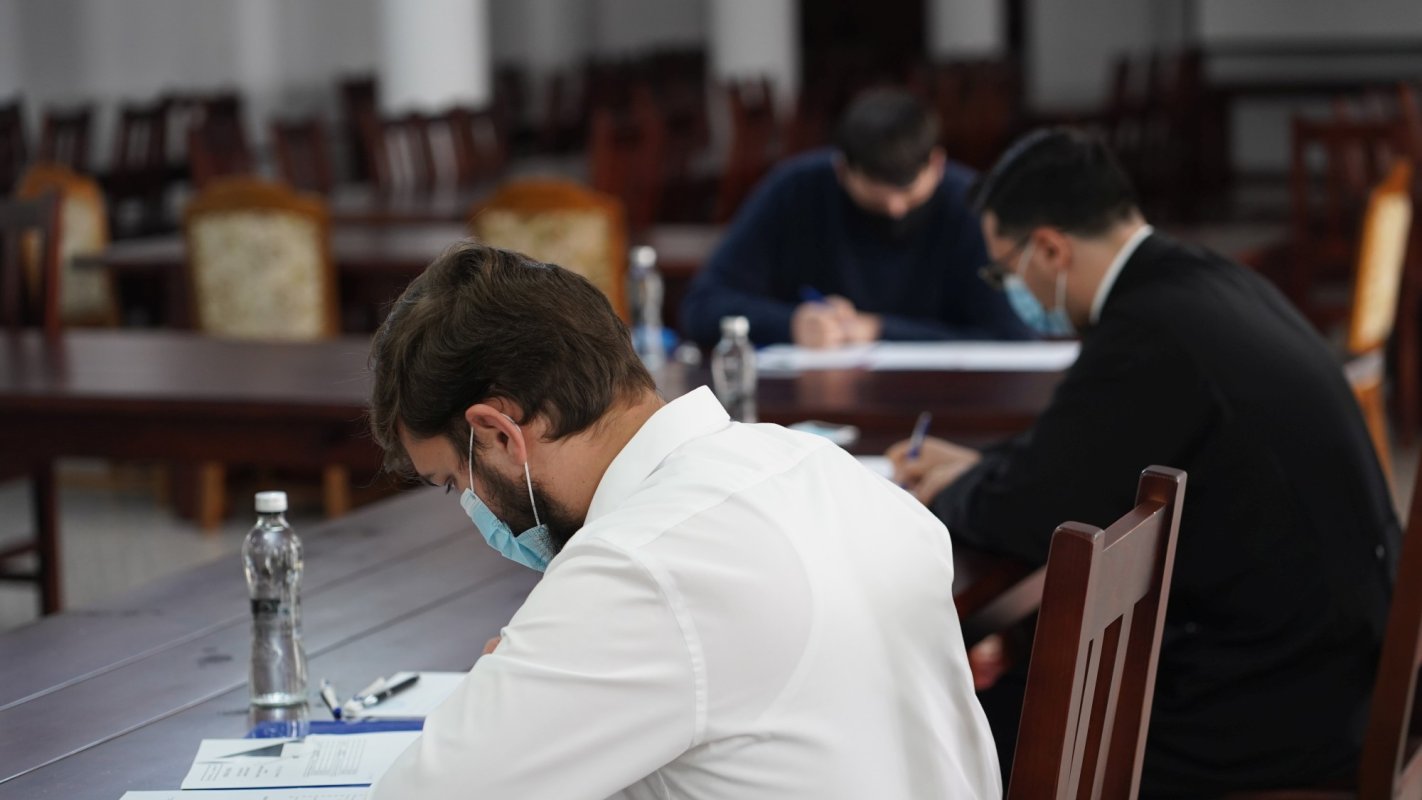 O nouă sesiune a examenului de capacitate preoțească în Arhiepiscopia Sucevei și Rădăuților 185666
