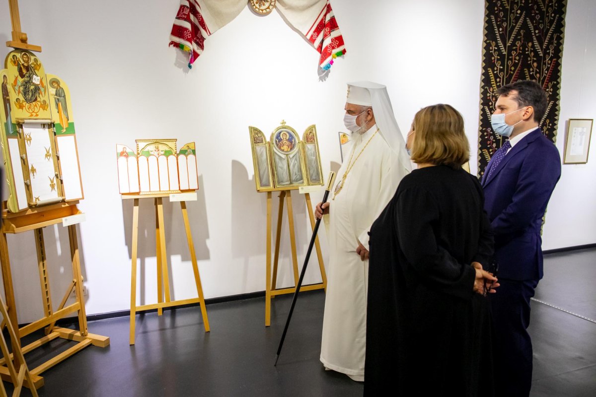 Patriarhul României în vizită la Muzeul Național al Satului 185695