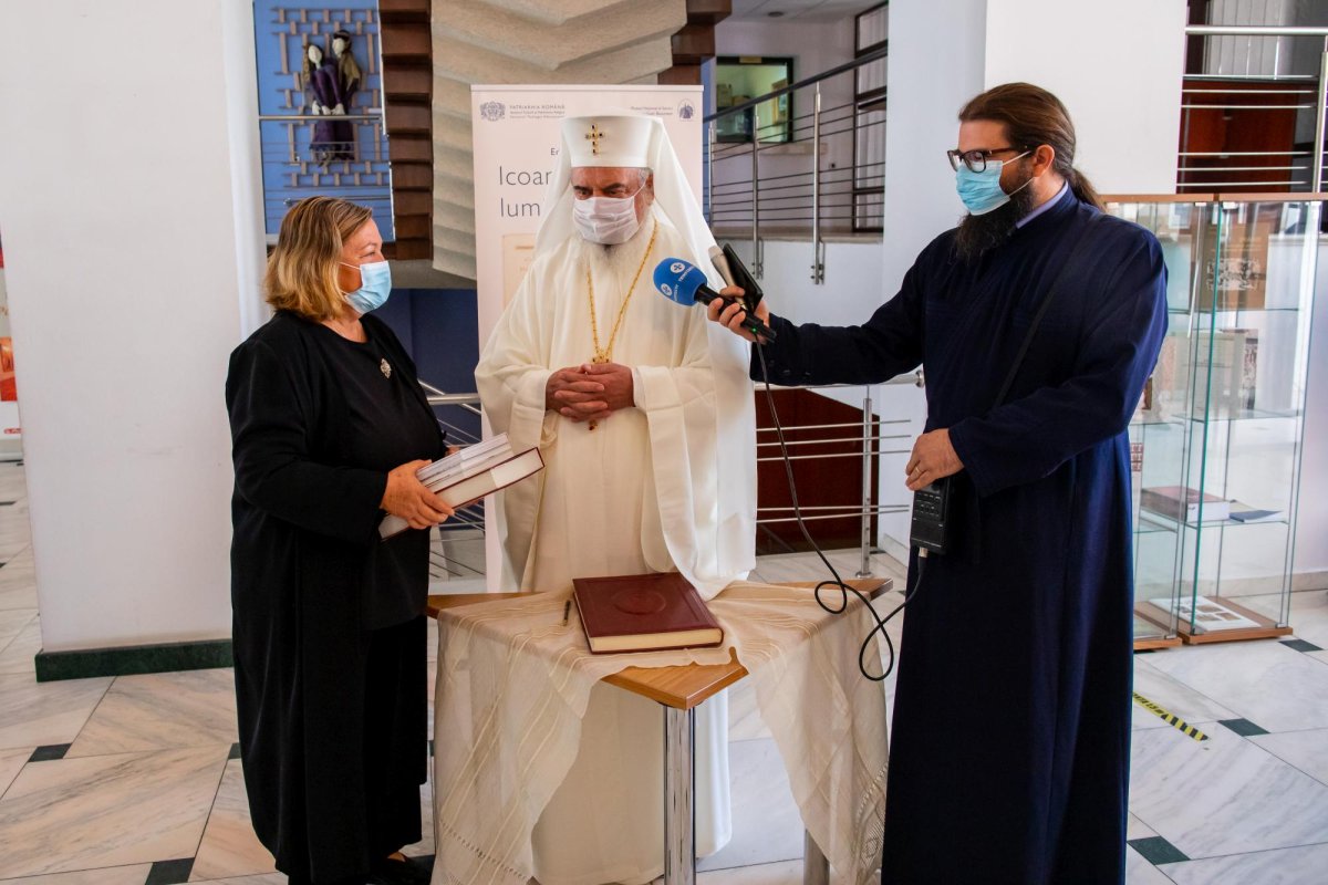 Patriarhul României în vizită la Muzeul Național al Satului 185704