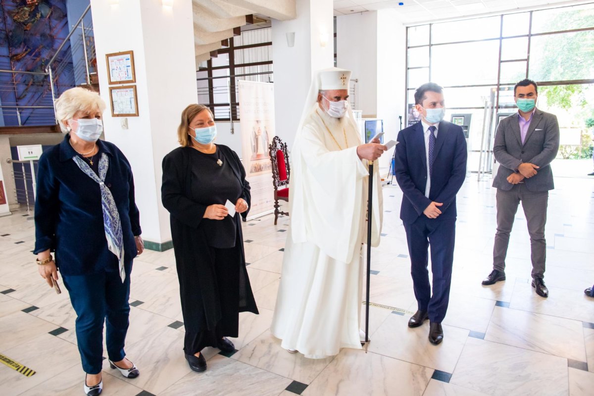 Patriarhul României în vizită la Muzeul Național al Satului 185714