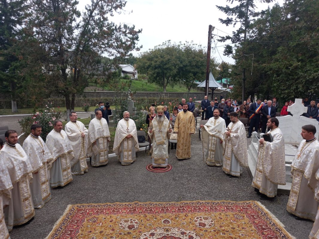 O candelă pentru unitate va arde în orașul Bucecea, Botoşani 185909