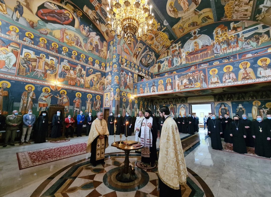 Simpozionul „100 de ani de la alegerea Episcopului Nicolae Ivan” - Centenarul Eparhiei Clujului 185949