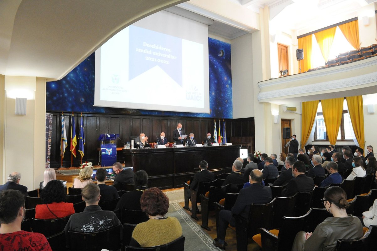 Un nou an universitar sub semnul pandemiei 186082