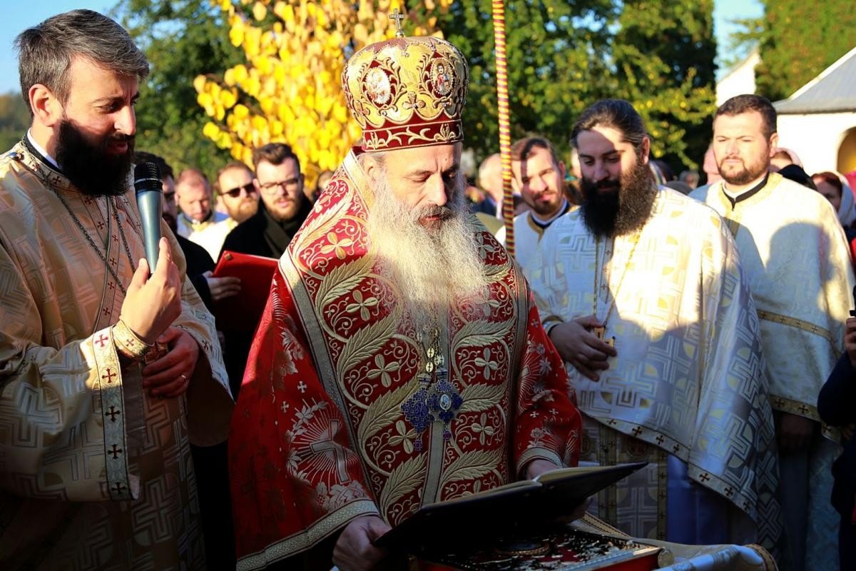 Biserica Parohiei Bocnița a fost târnosită de IPS Părinte Mitropolit Teofan 186620