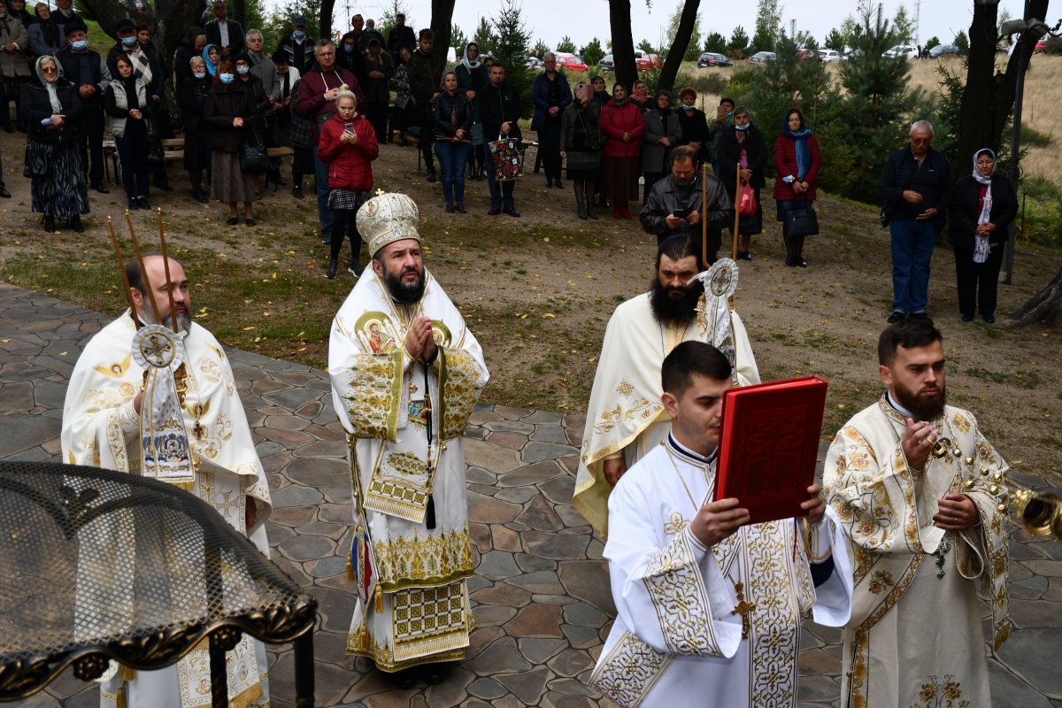 Bucurie duhovnicească sub Acoperământul Maicii Domnului în Episcopia Caransebeșului 186528