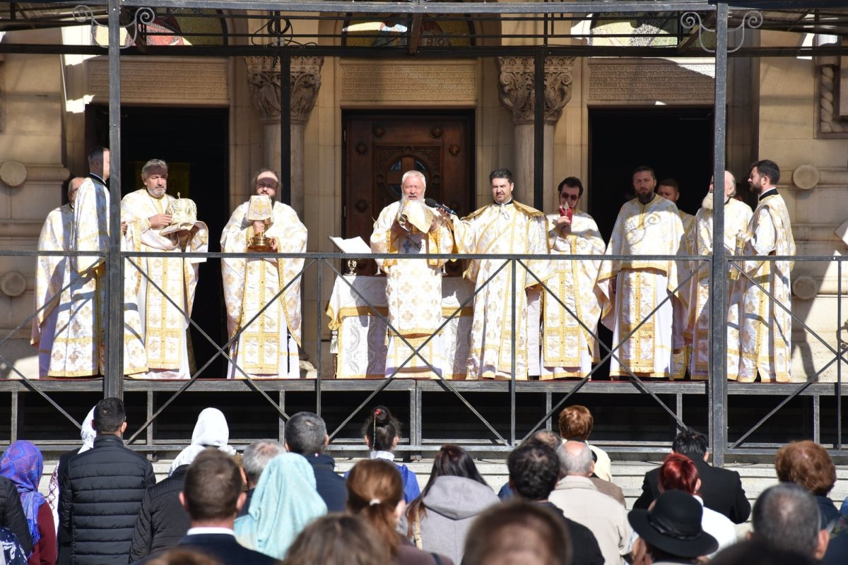 „Să îi iubim și pe cei ce ne urăsc pe noi” 186882