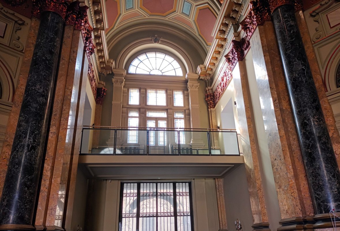 Luminița de la capătul tunelului pentru Pinacoteca Bucureștiului 187150