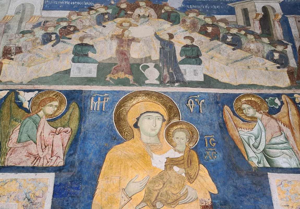 Biserica Arbore, o fidelă cronică a epocii din care vine 187208