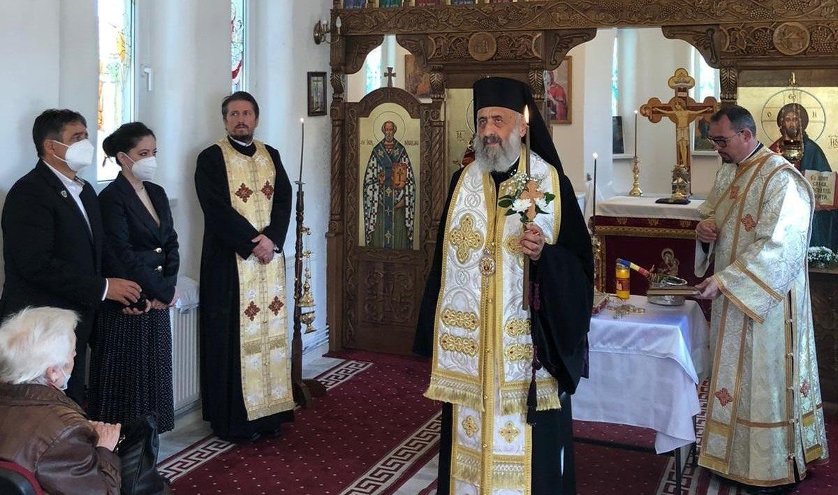 Sfinţire la Centrul pentru Persoane Vârstnice din Alba Iulia 187386