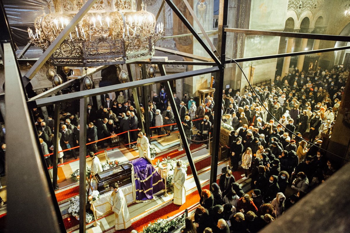 „Să-i zicem să ne ierte pe noi, ceilalți, care poate nu l-am înțeles ca pe un chip al dragostei” 187708