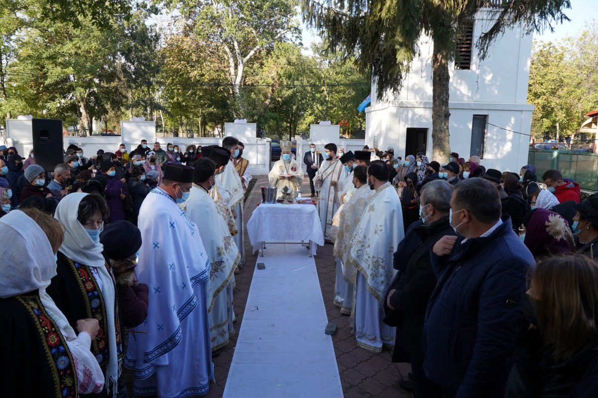 Sfinţirea bisericii din localitatea Mircea Vodă, judeţul Brăila 187721