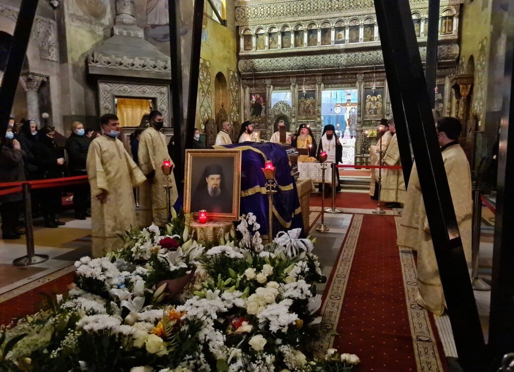 Slujbă de pomenire pentru sufletul „Bunului Episcop Vasile” 187459