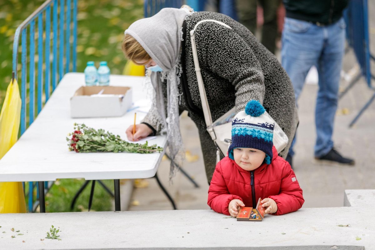 Pelerini la Iași: „De fiecare dată când m-am întors acasă de la Sfânta, am simţit mai multă putere” 187878