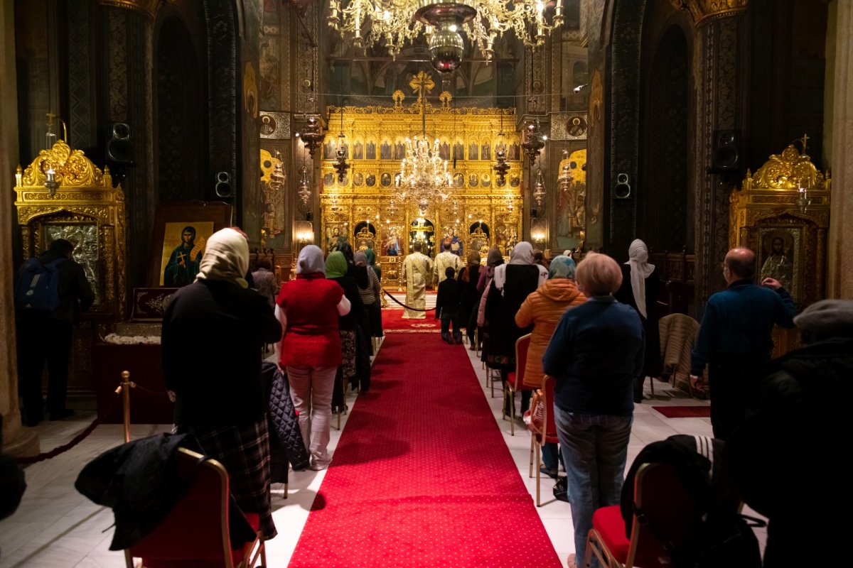 Laudă de seară adusă Ocrotitoarei Moldovei la Catedrala Patriarhală 188045