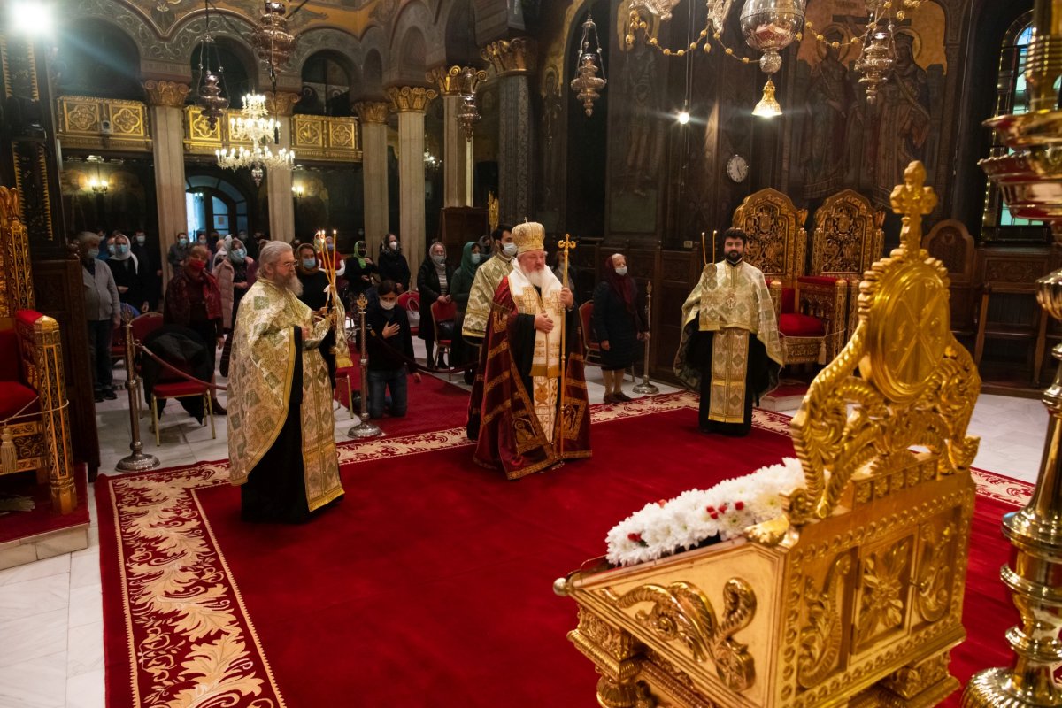 Laudă de seară adusă Ocrotitoarei Moldovei la Catedrala Patriarhală 188059