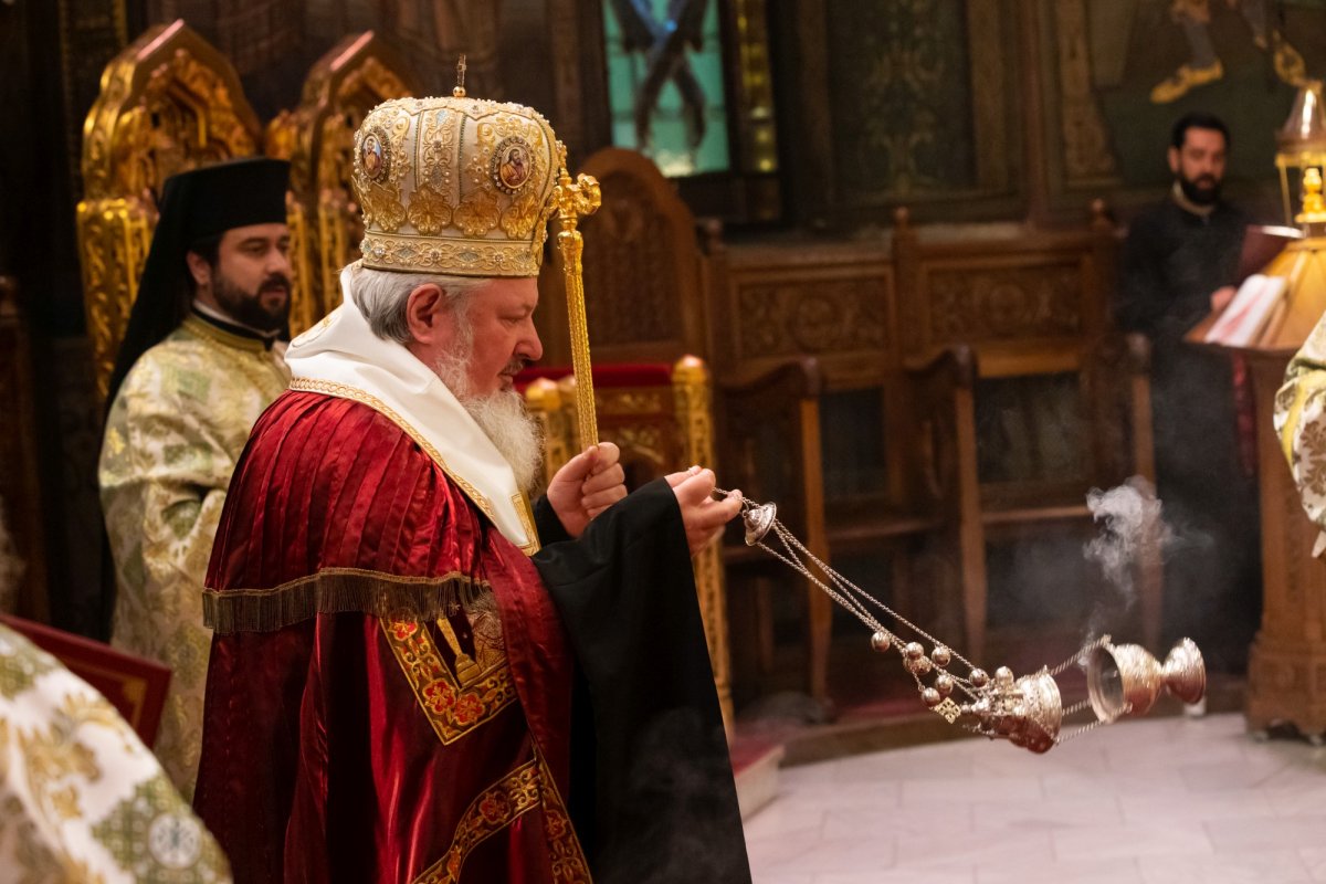 Laudă de seară adusă Ocrotitoarei Moldovei la Catedrala Patriarhală 188085