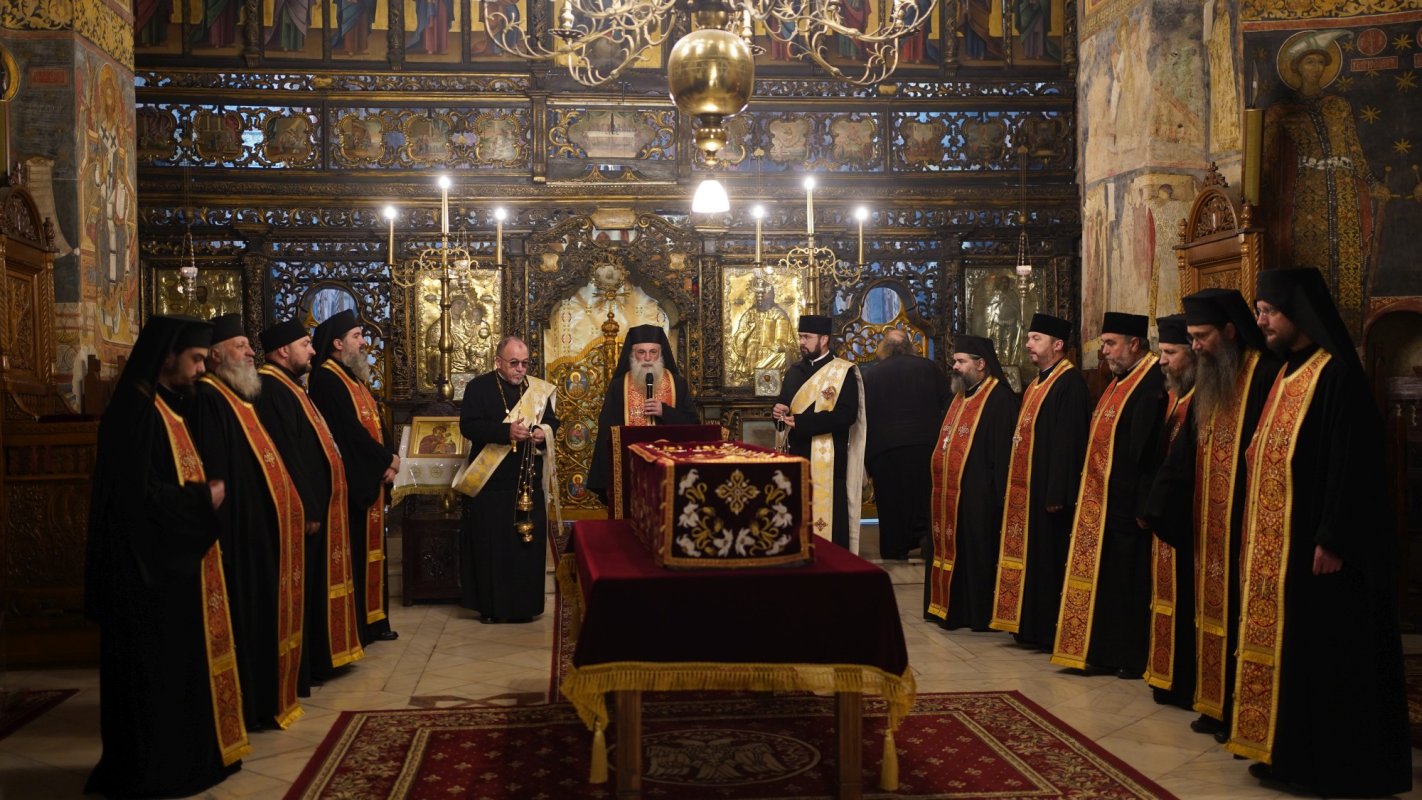 Procesiunea cu moaștele Sfântului Mare Mucenic Ioan cel Nou a ajuns la final 188161