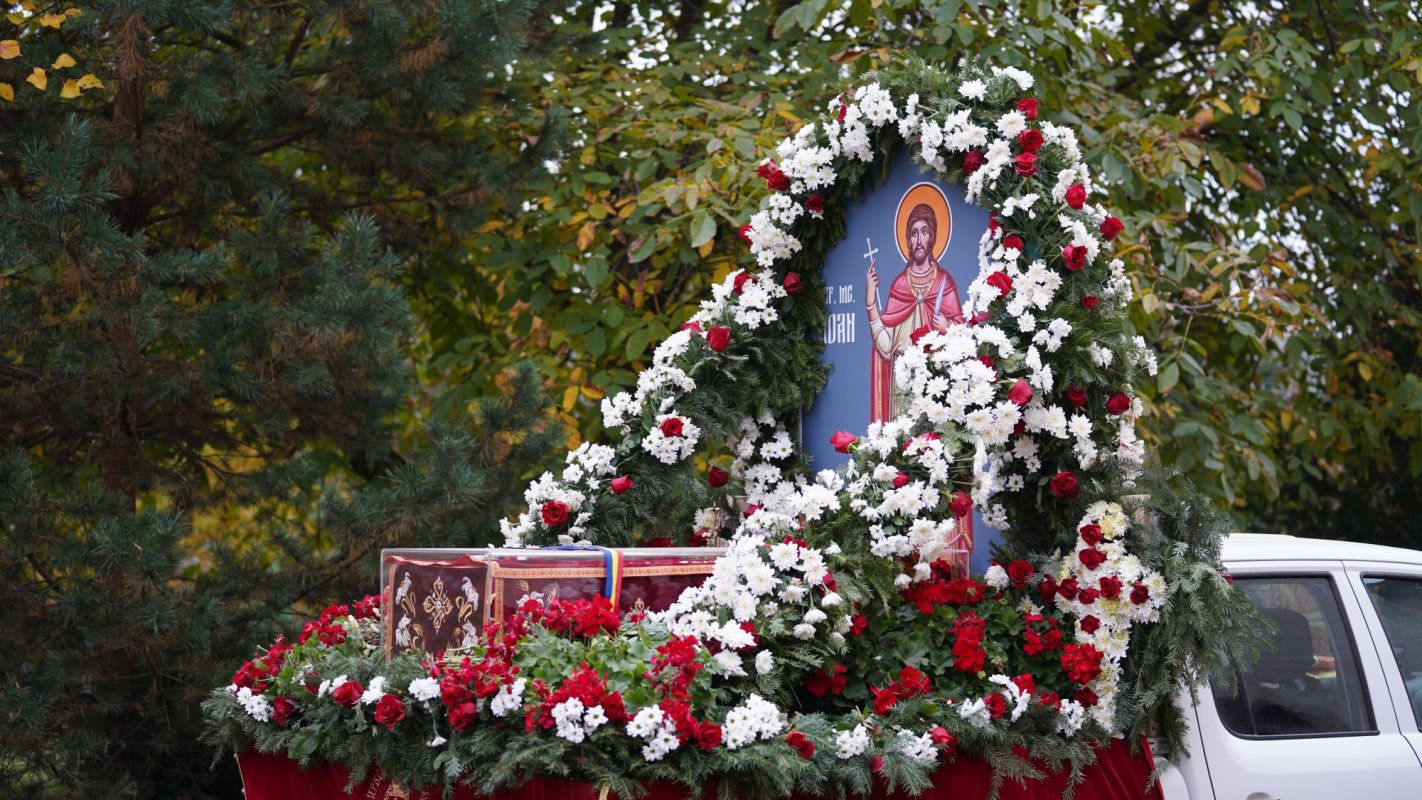 Procesiunea cu moaștele Sfântului Mare Mucenic Ioan cel Nou a ajuns la final 188165