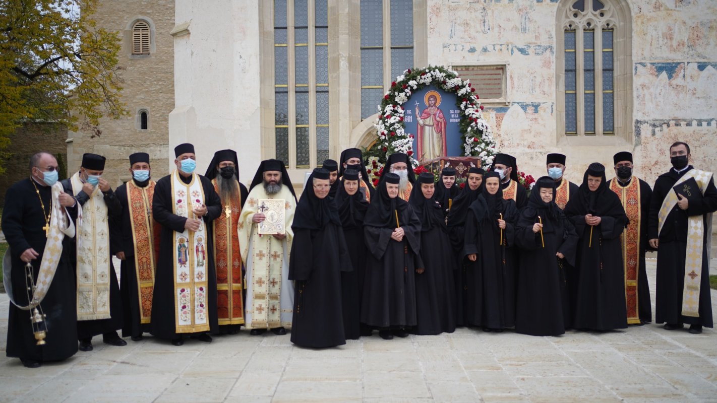 Procesiunea cu moaștele Sfântului Mare Mucenic Ioan cel Nou a ajuns la final 188170