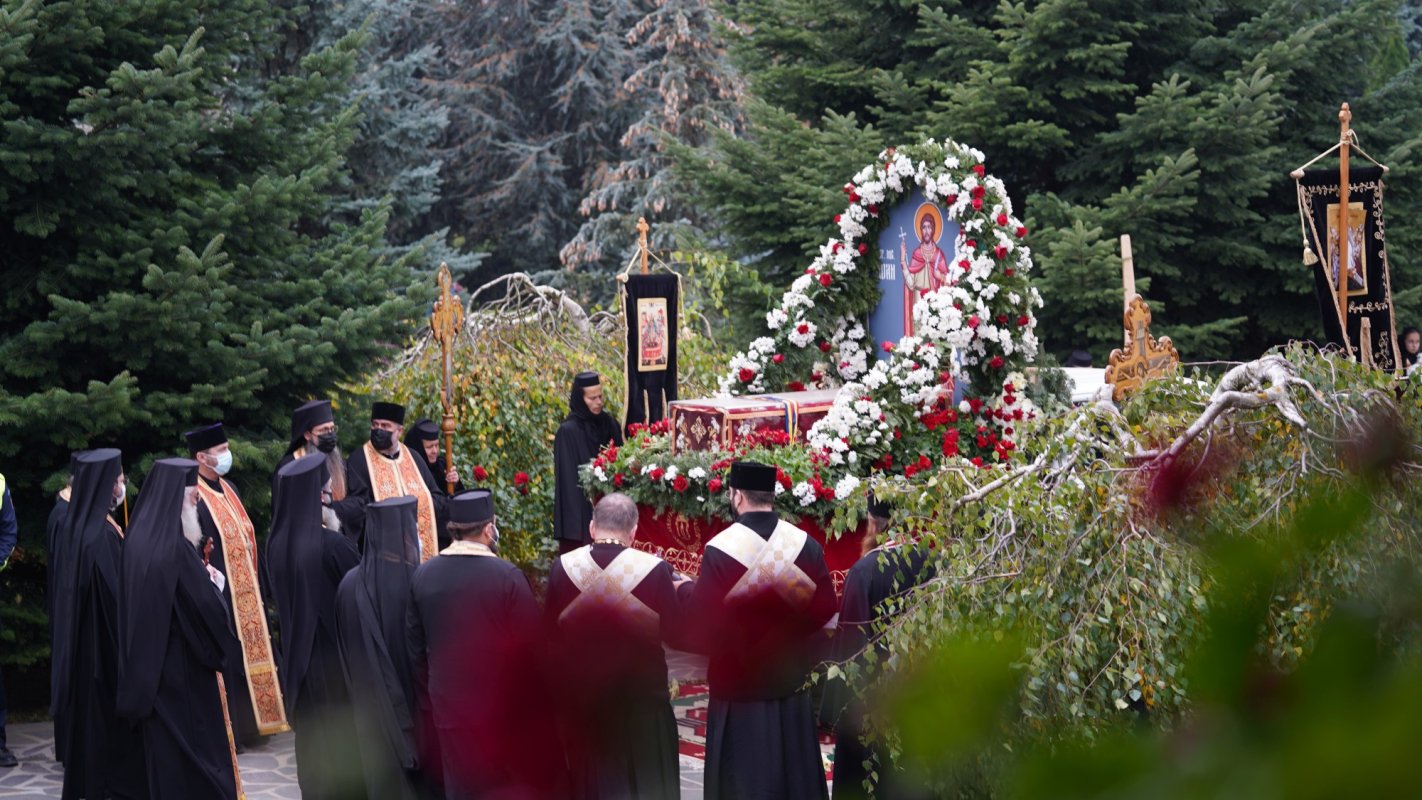 Procesiunea cu moaștele Sfântului Mare Mucenic Ioan cel Nou a ajuns la final 188177