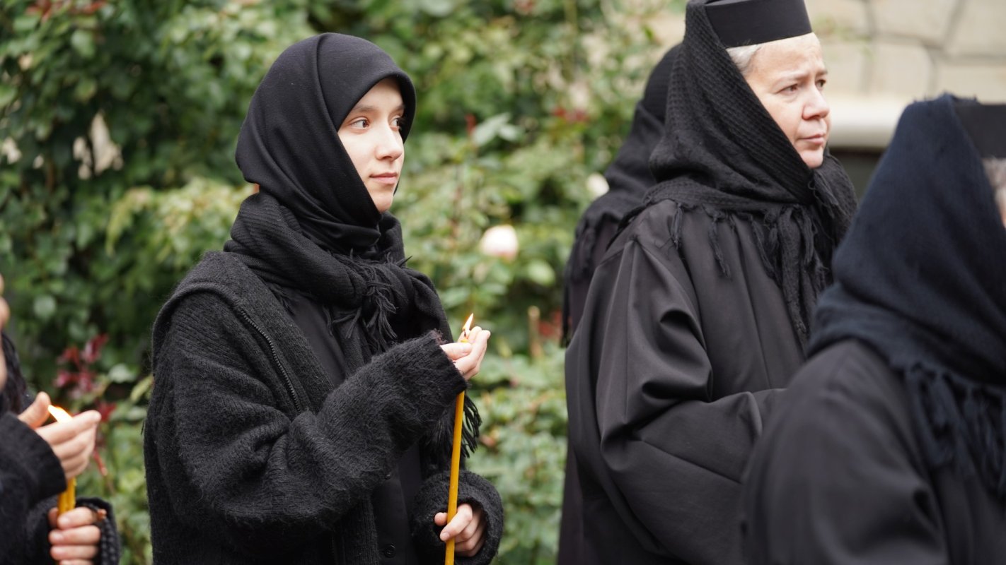 Procesiunea cu moaștele Sfântului Mare Mucenic Ioan cel Nou a ajuns la final 188180