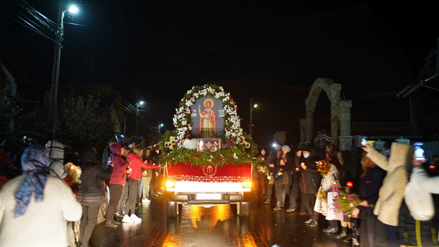 Procesiunea cu moaștele Sfântului Mare Mucenic Ioan cel Nou a ajuns la final 188224