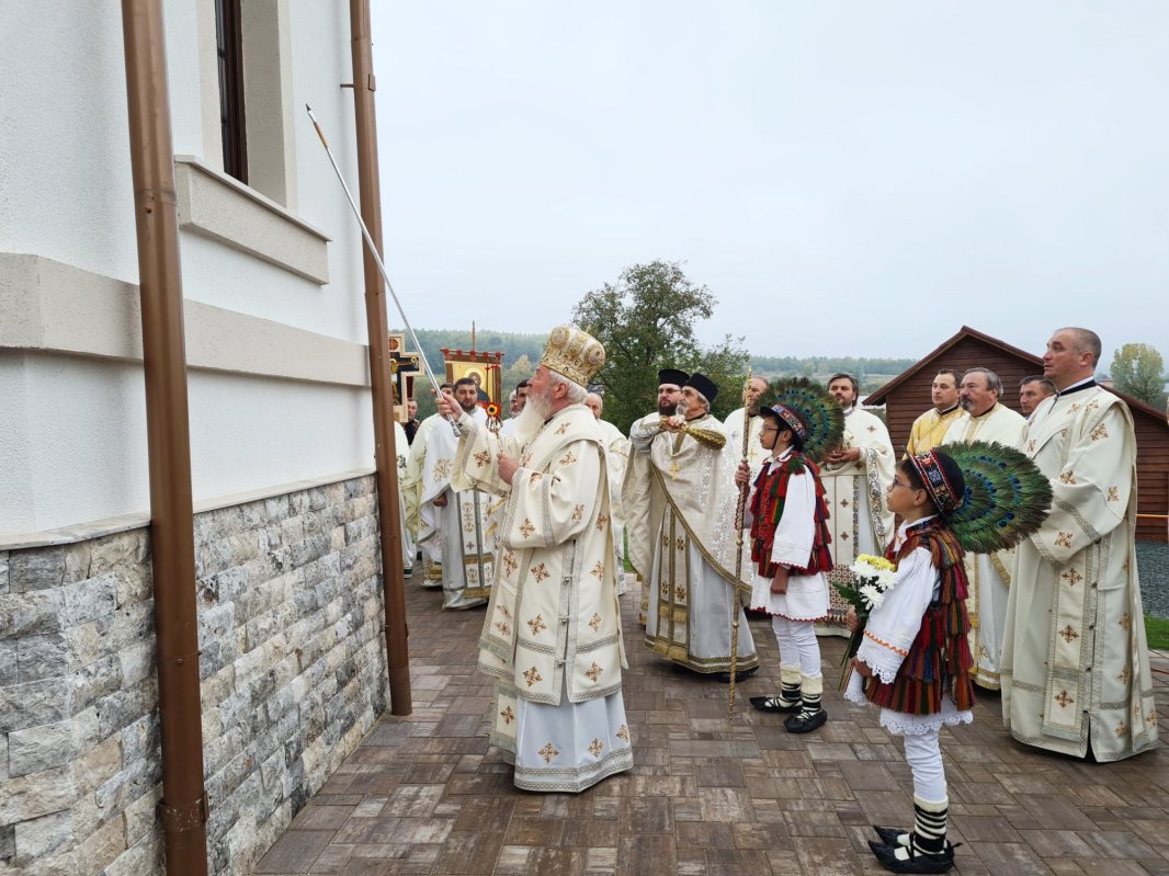 Biserica din Lunca, Bistriţa-Năsăud, a fost resfințită 188808