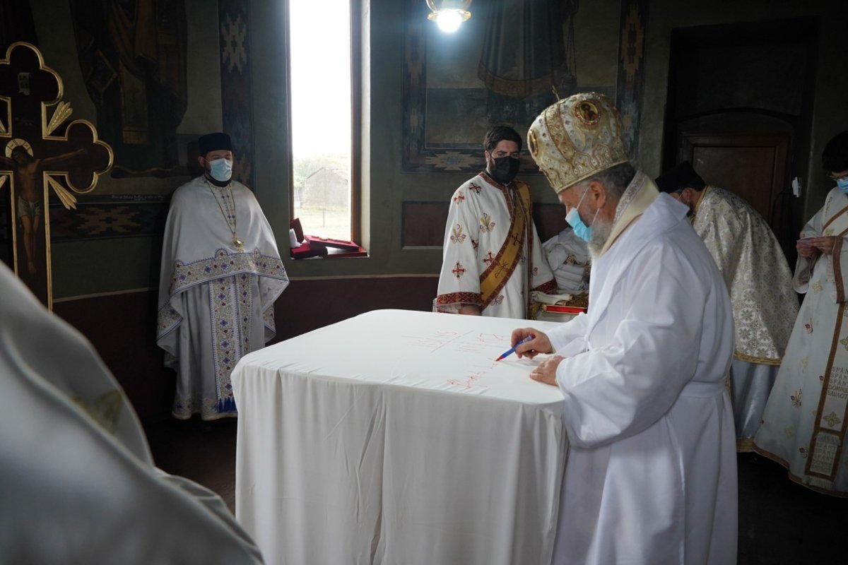 Înnoirea și sfințirea bisericii din localitatea Berleşti, judeţul Brăila 188836