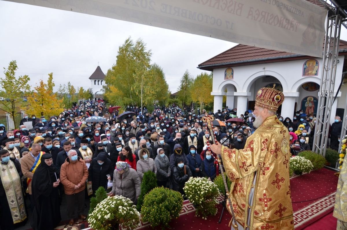 Târnosirea bisericii Mănăstirii Pătroaia din județul Dâmbovița 188832