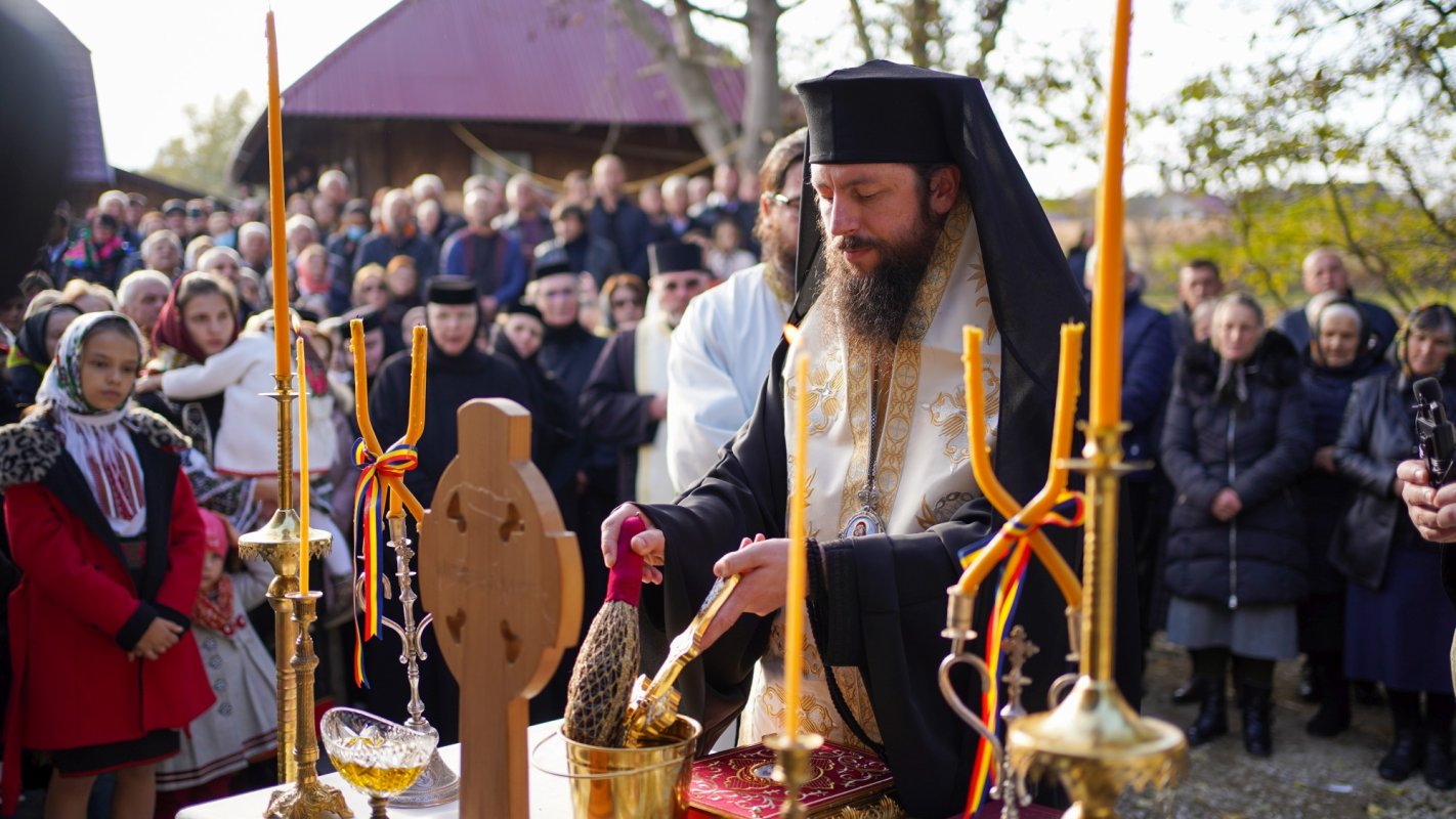 A fost sfințit Paraclisul „Sfântul Mucenic Ioan Rusul” din Voitinel 188988