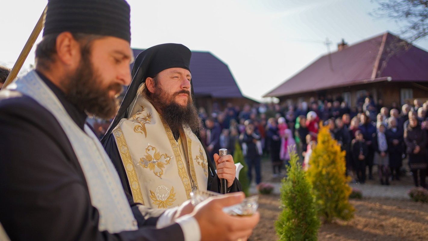 A fost sfințit Paraclisul „Sfântul Mucenic Ioan Rusul” din Voitinel 188994