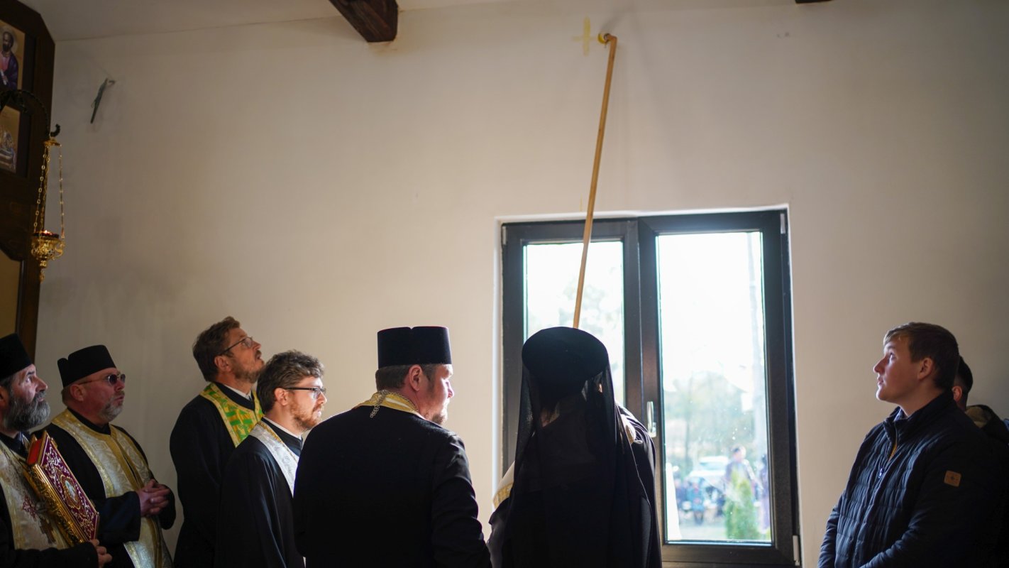 A fost sfințit Paraclisul „Sfântul Mucenic Ioan Rusul” din Voitinel 189005