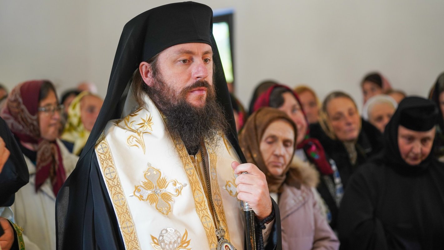 A fost sfințit Paraclisul „Sfântul Mucenic Ioan Rusul” din Voitinel 189009