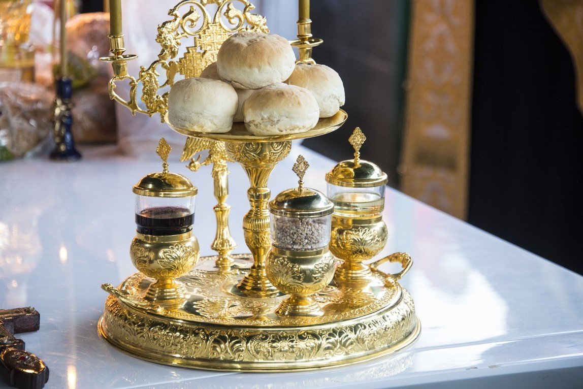 Hram la singura parohie din Iași ce-l are ca ocrotitor pe Sfântul Apostol şi Evanghelist Luca 189037