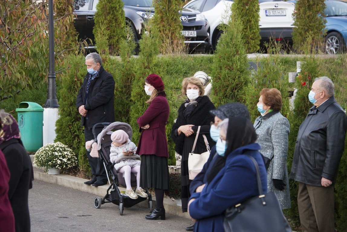 Hram la singura parohie din Iași ce-l are ca ocrotitor pe Sfântul Apostol şi Evanghelist Luca 189039